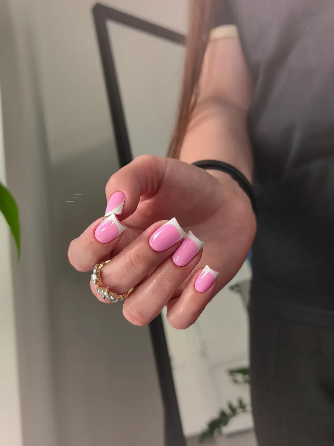 Bubblegum Pink Square French Tip Glossy Nails