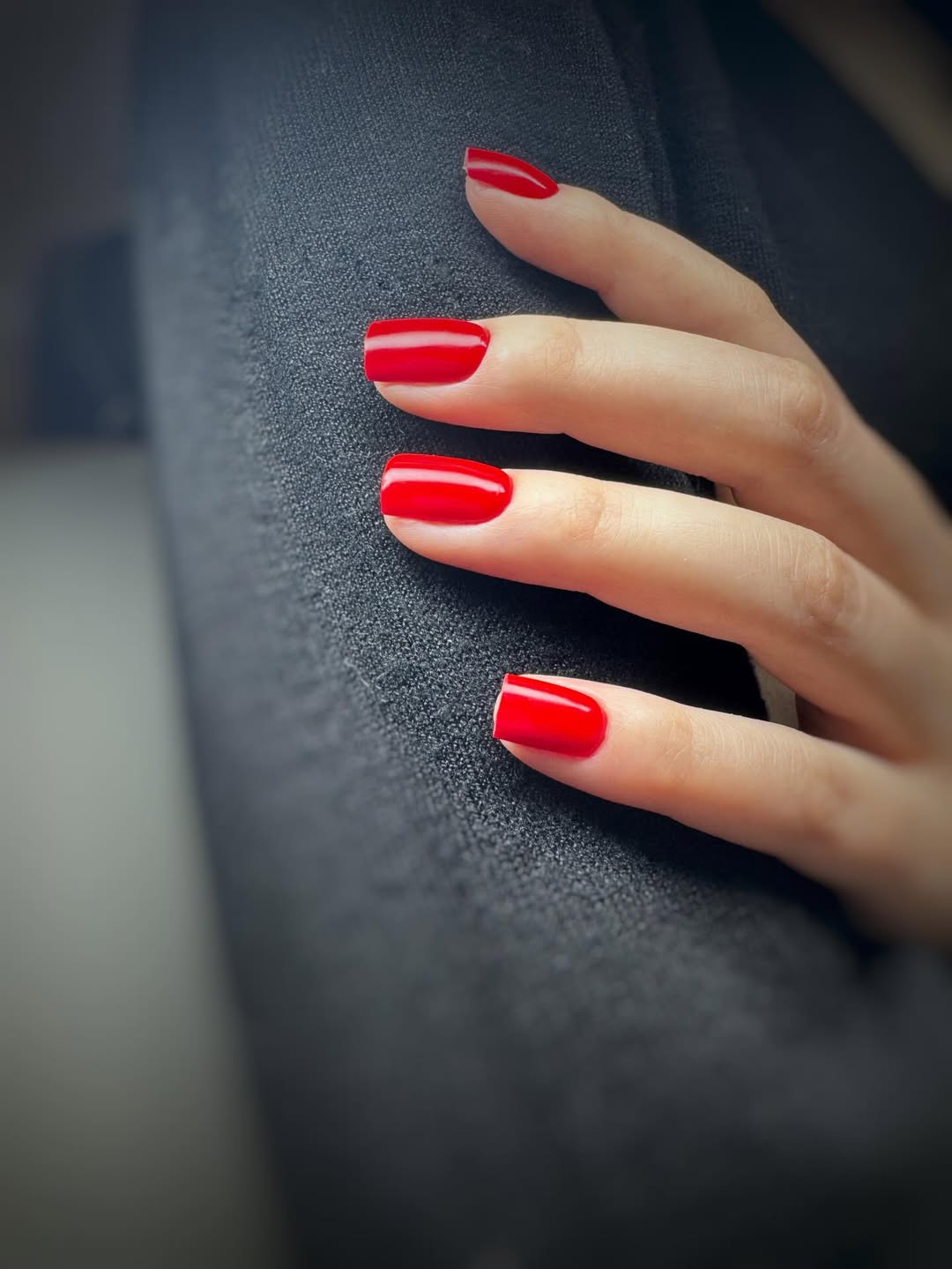 Classic Glossy Summer Red Square Nails