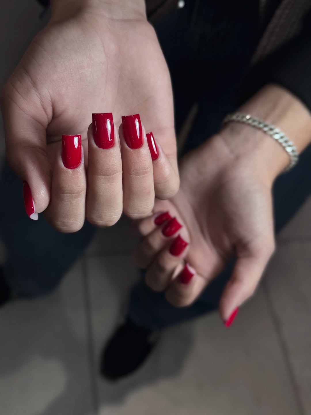 Classic Red Square Glossy Summer Nails
