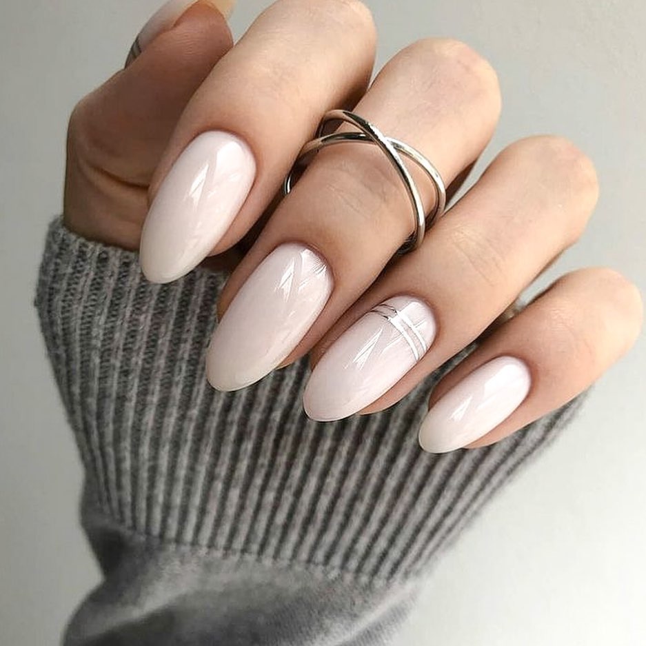 Clean Almond Nails With Subtle Silver Stripes