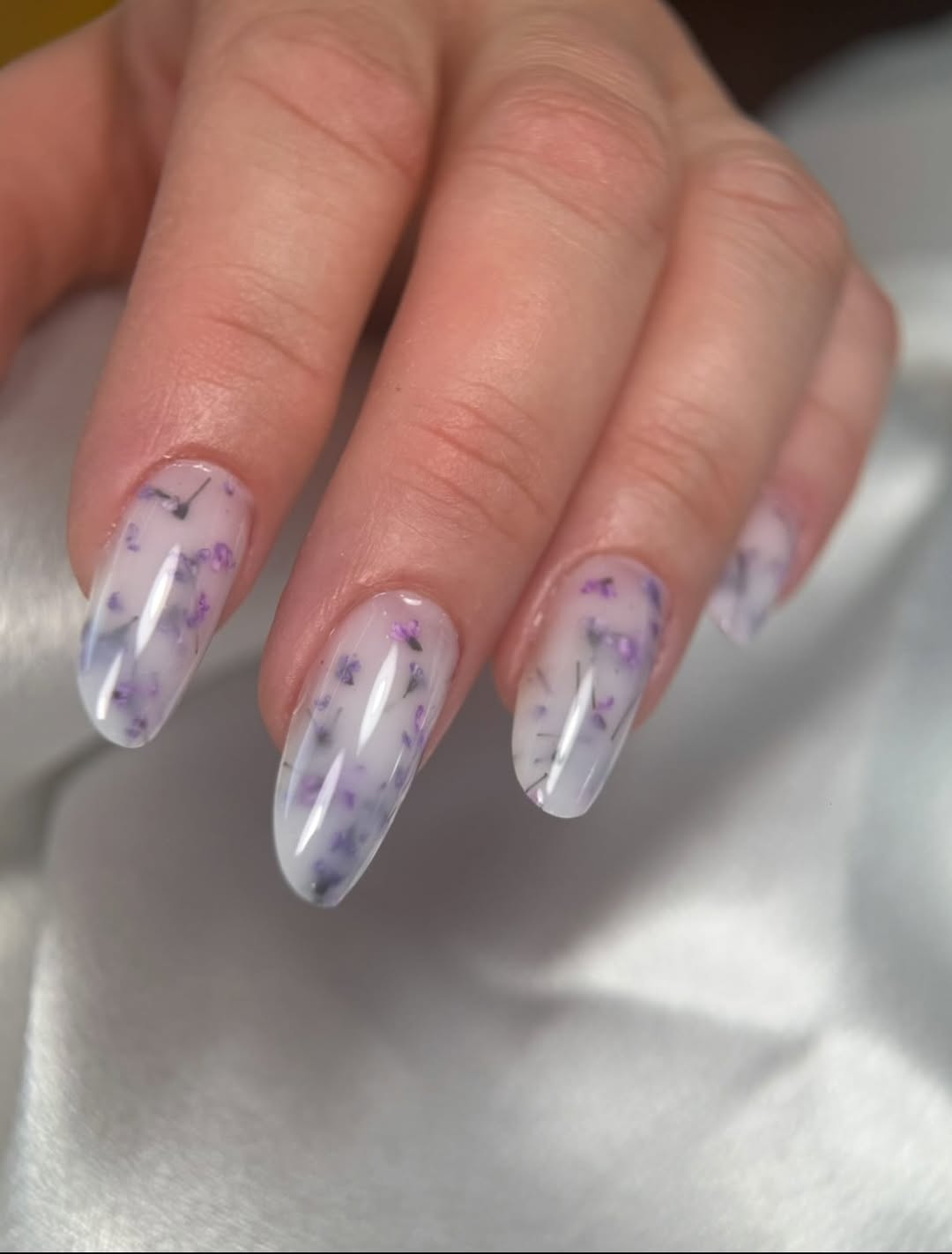 Encapsulated Dried Purple Flower Oval Nails