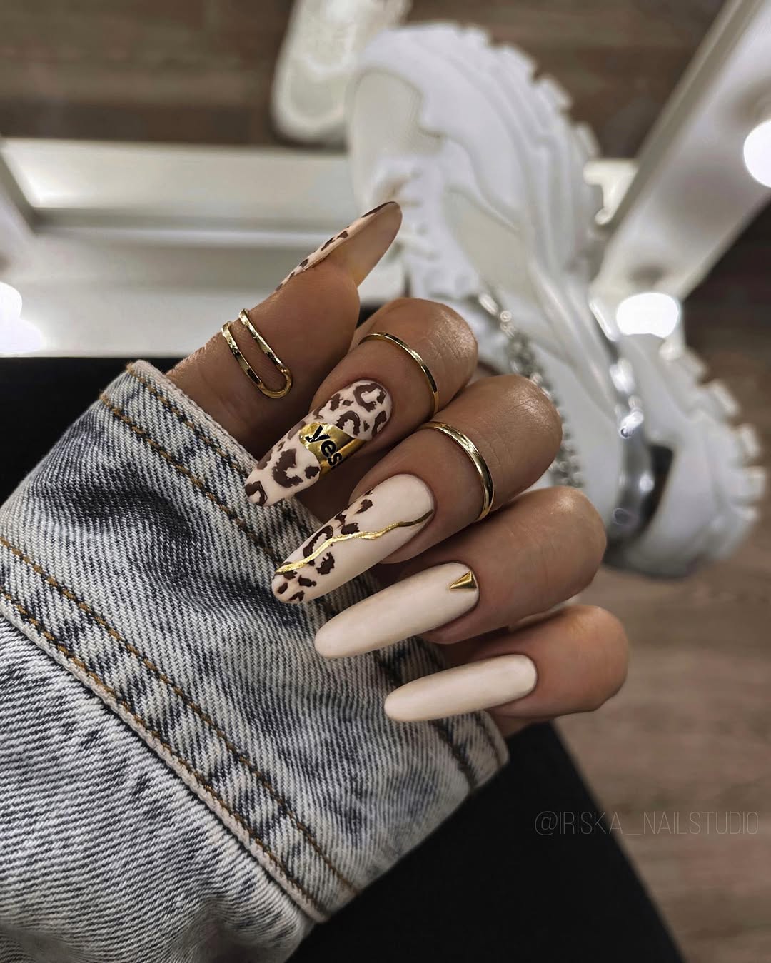 Glam Leopard Print Gold Accent Coffin Nails