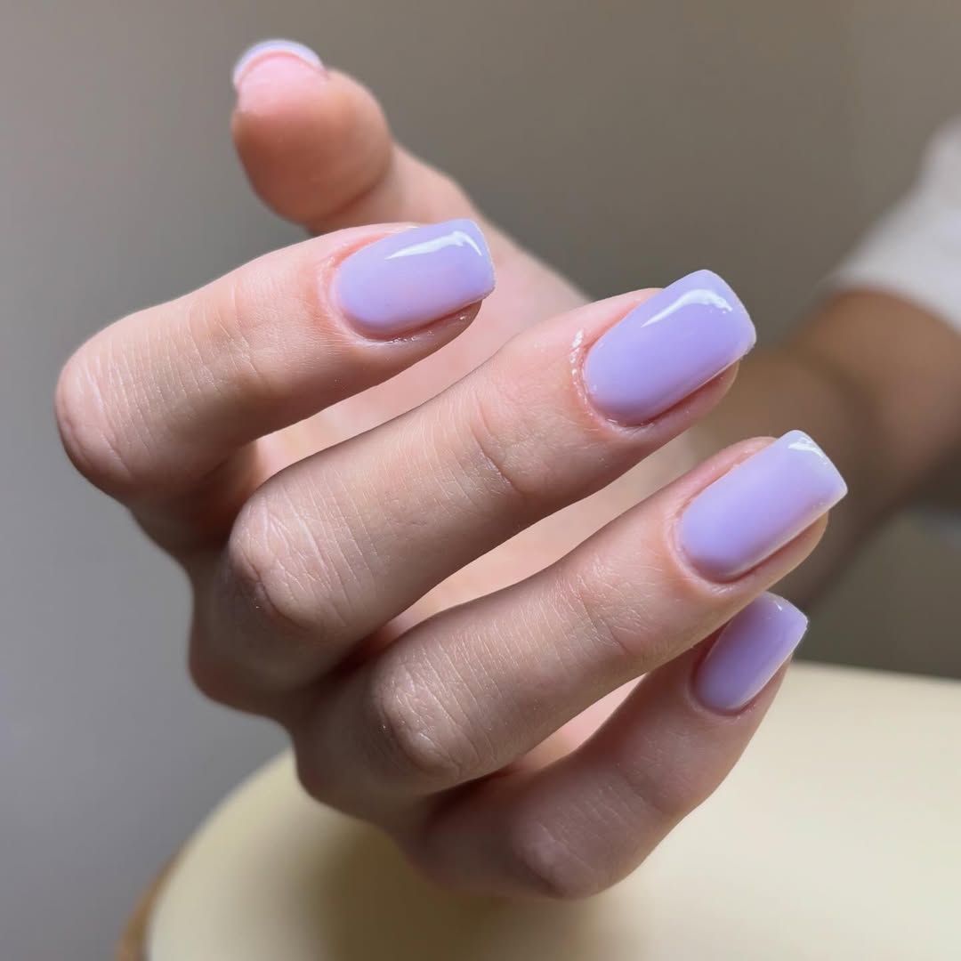 Glossy Lavender Jelly Square Nails