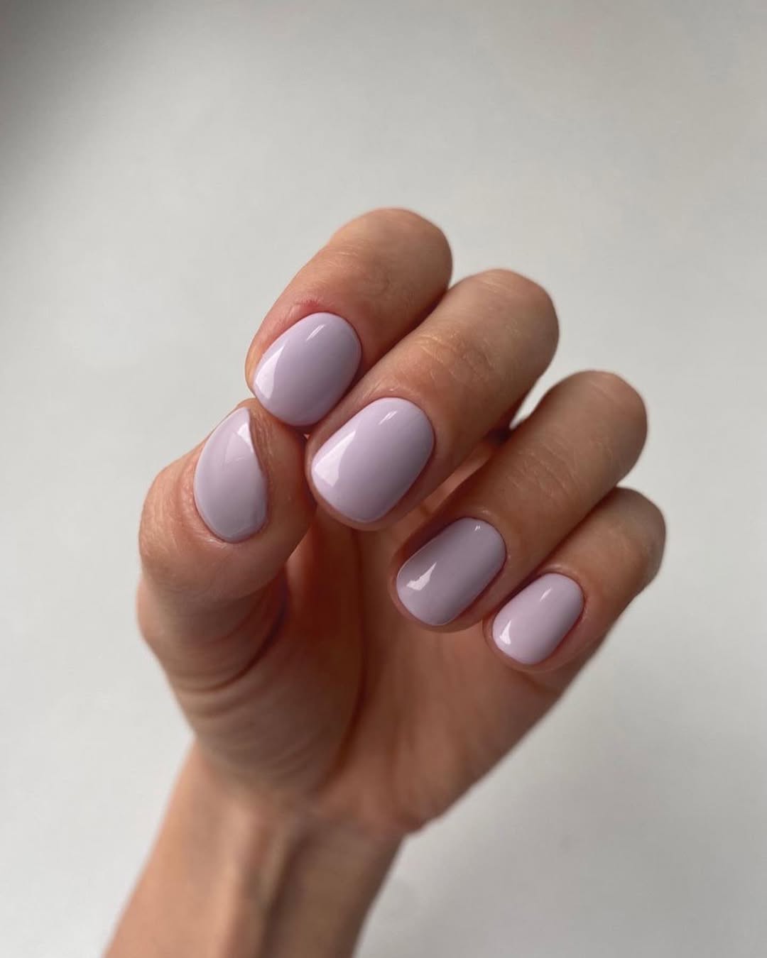 Glossy Lavender Solid Color Short Oval Nails