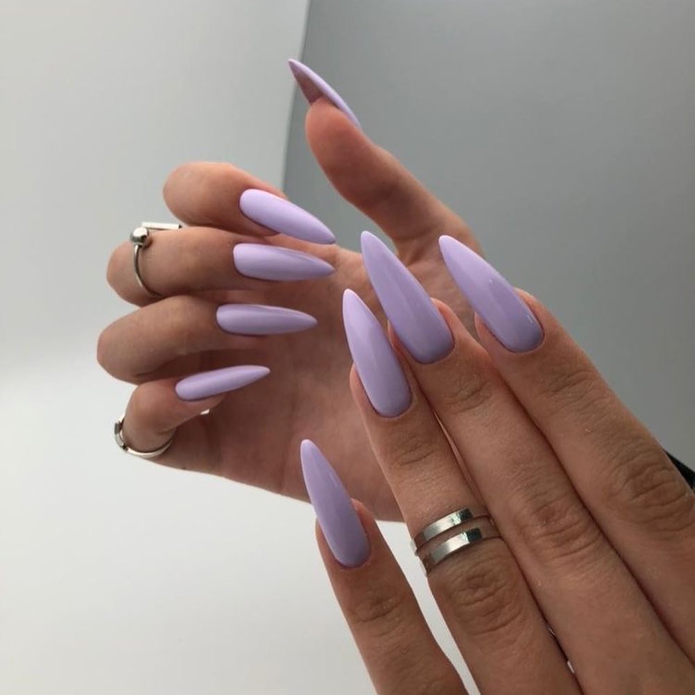 Glossy Lavender Solid Color Stiletto Nails