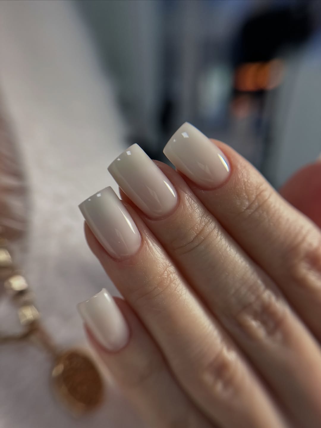 Glossy Off-White Short Square Nails