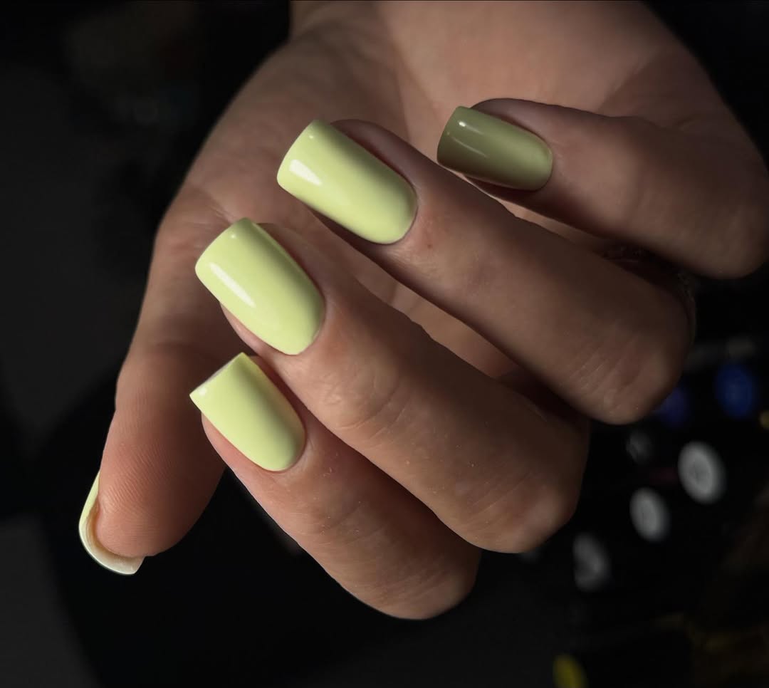 Glossy Pastel Lime Green Short Squoval Nails