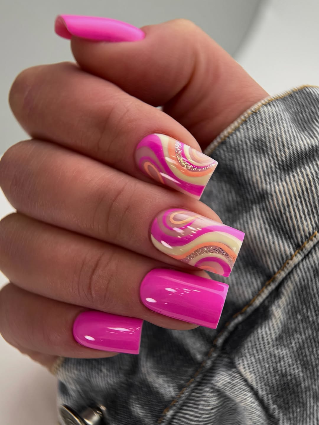 Hot Pink Swirl Abstract Glitter Accent Nails