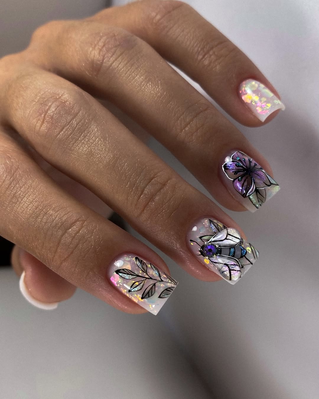 Iridescent Flakie White Nails With 3D Summer Art