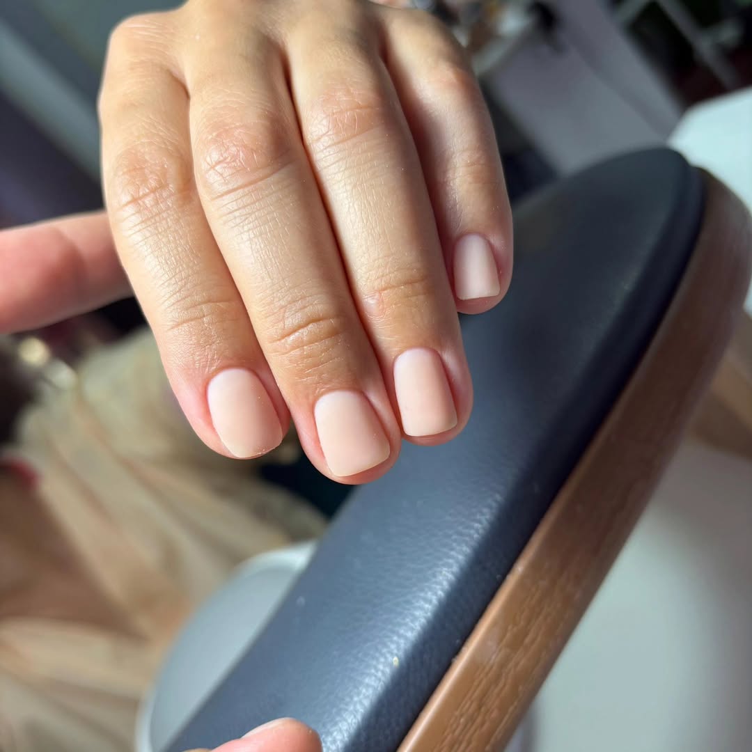 Matte Peachy Nude Short Squoval Gel Nails