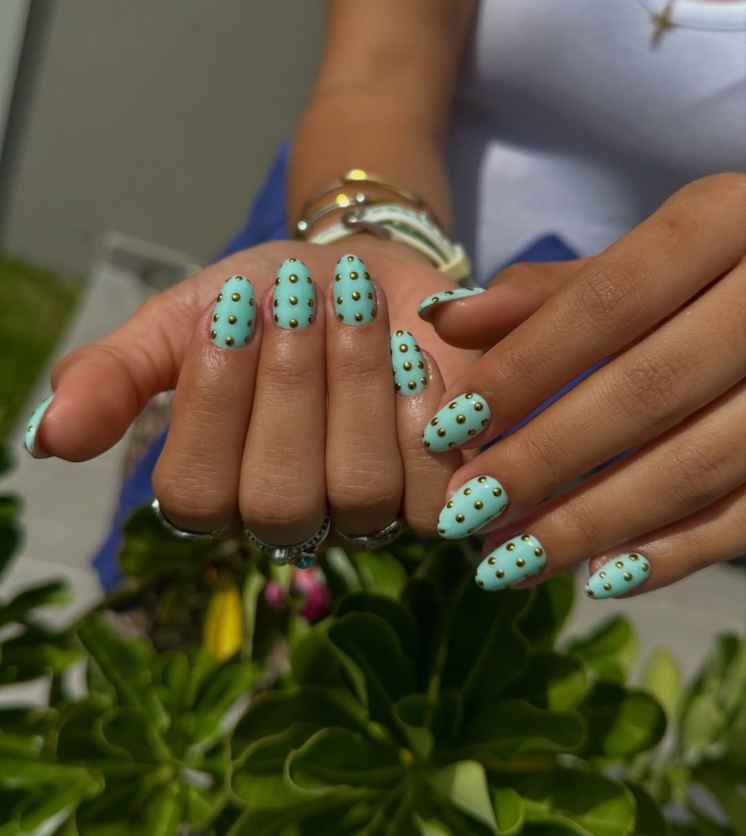 Mint Green Polka Dot Studs Short Oval Nails