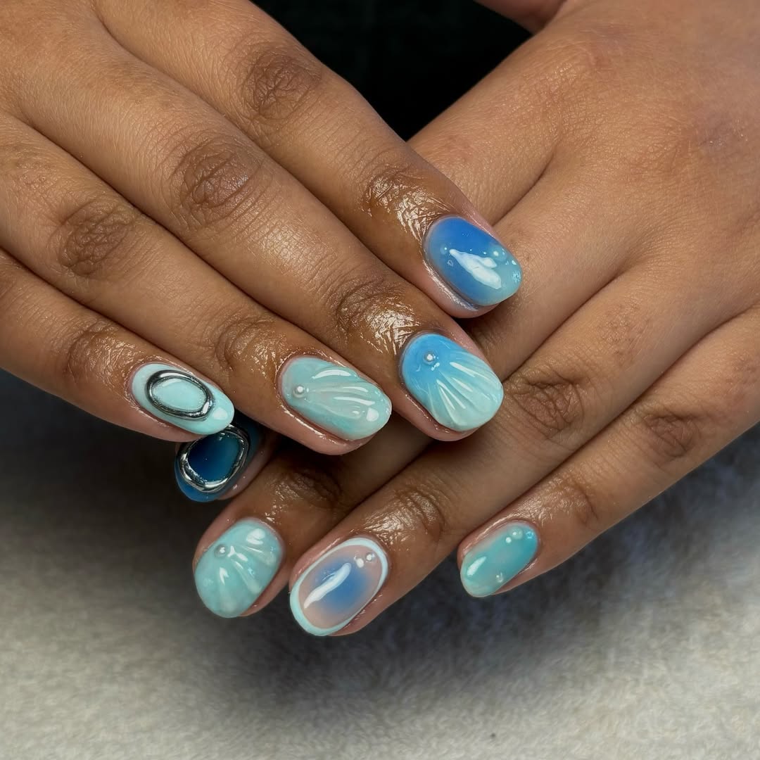 Ocean Blue 3D Shell Chrome Accent Oval Nails