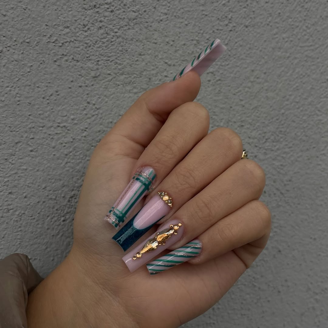 Pink Plaid Emerald Rhinestone Extra Long Coffin Nails