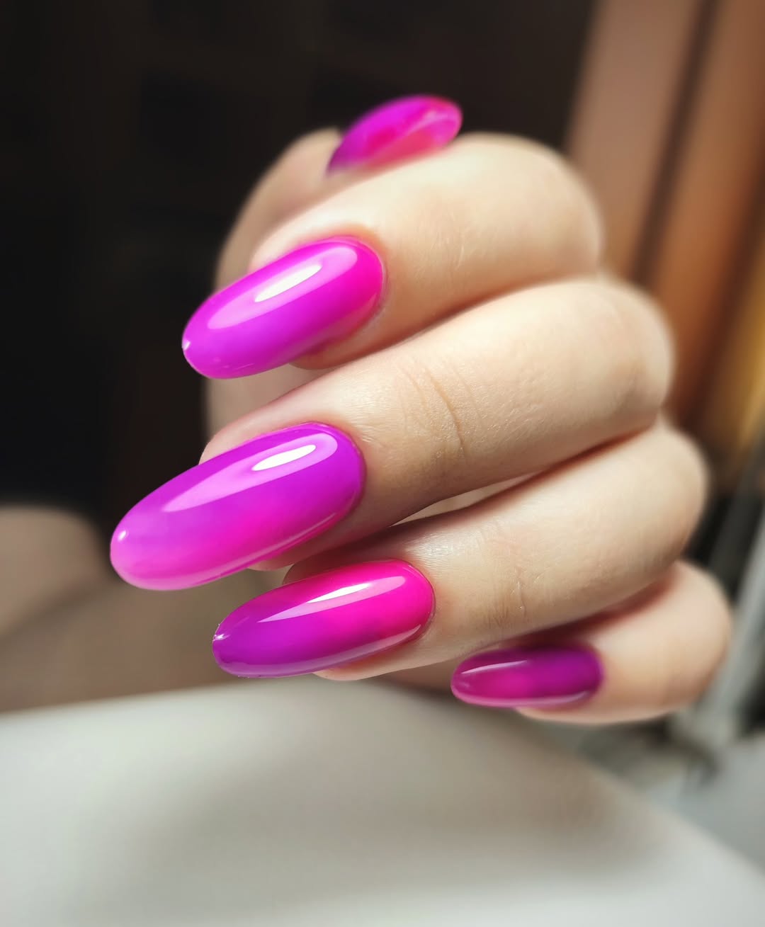 Radiant Pink-Purple Ombré Glossy Oval Nails