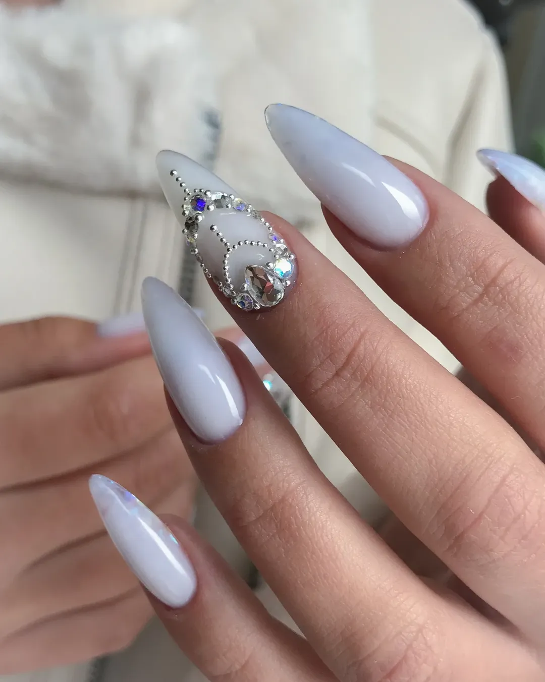 Soft Lavender Stiletto Rhinestone Embellished Nails