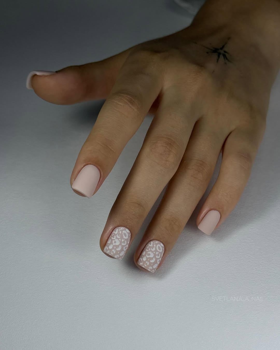 Soft Pink Leopard Print Matte Squoval Nails