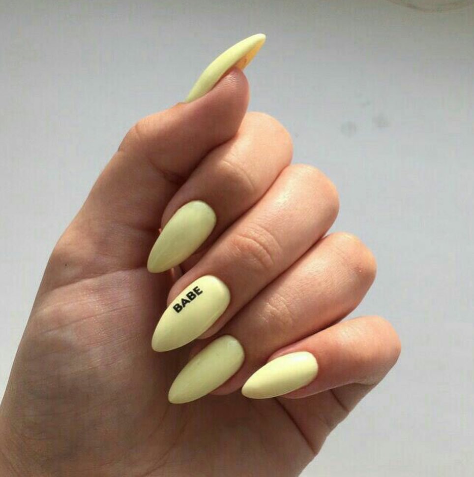 Soft Yellow Stiletto Babe Press-Ons