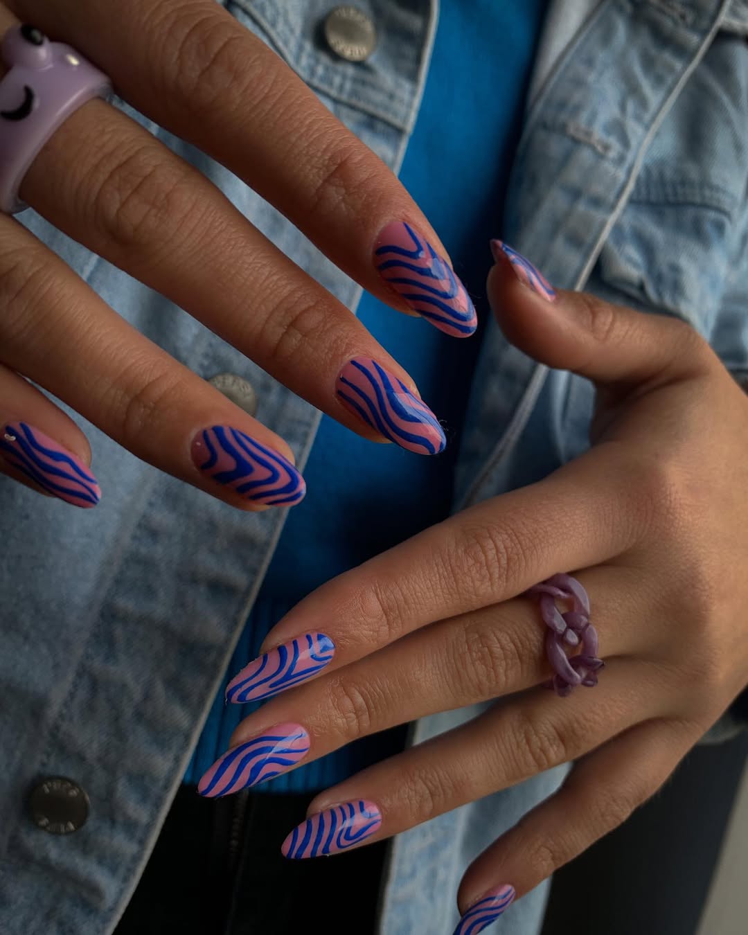 Swirl Pink Blue Retro Psychedelic Nails