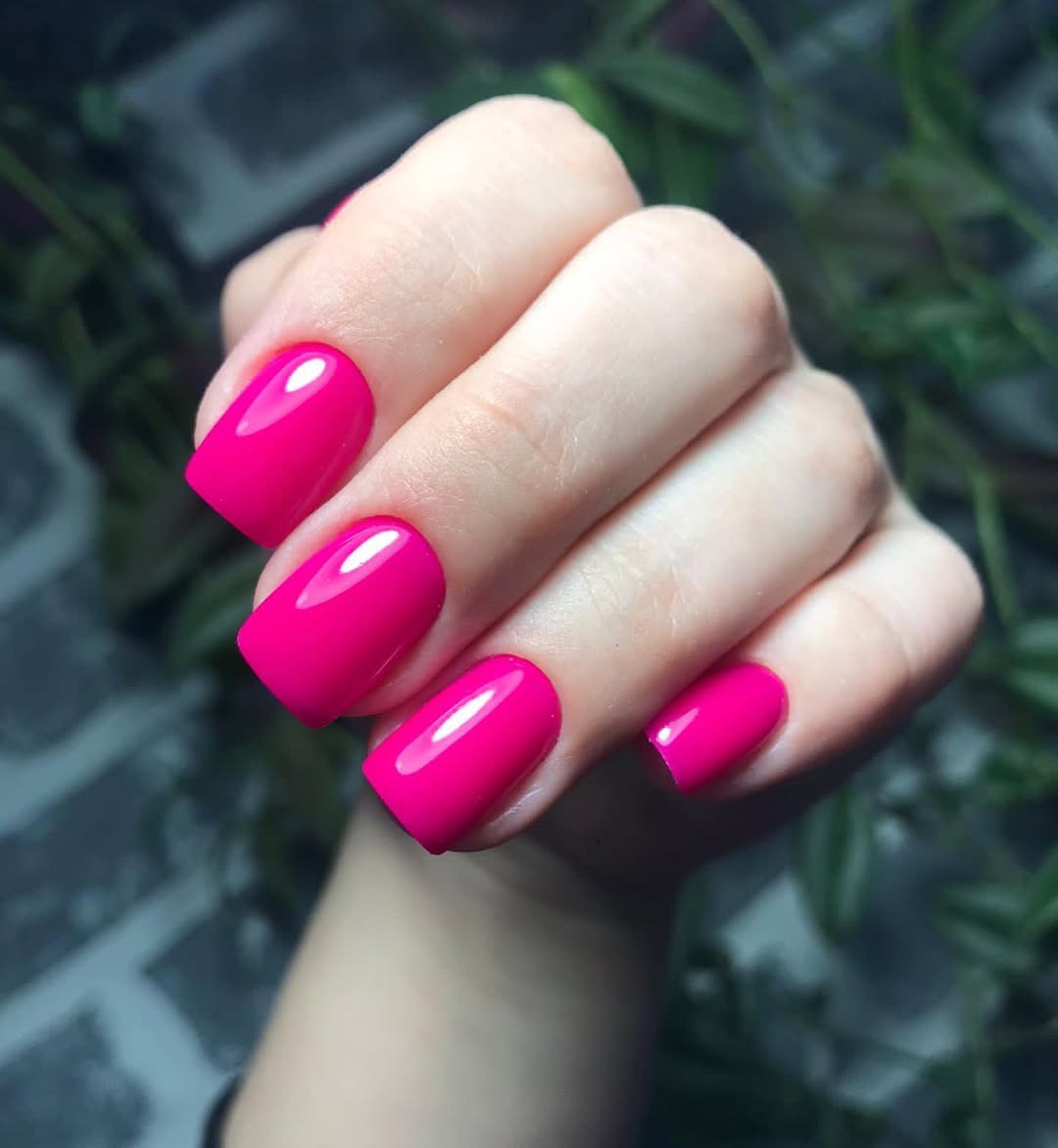 Vivid Hot Pink Glossy Short Square Nails
