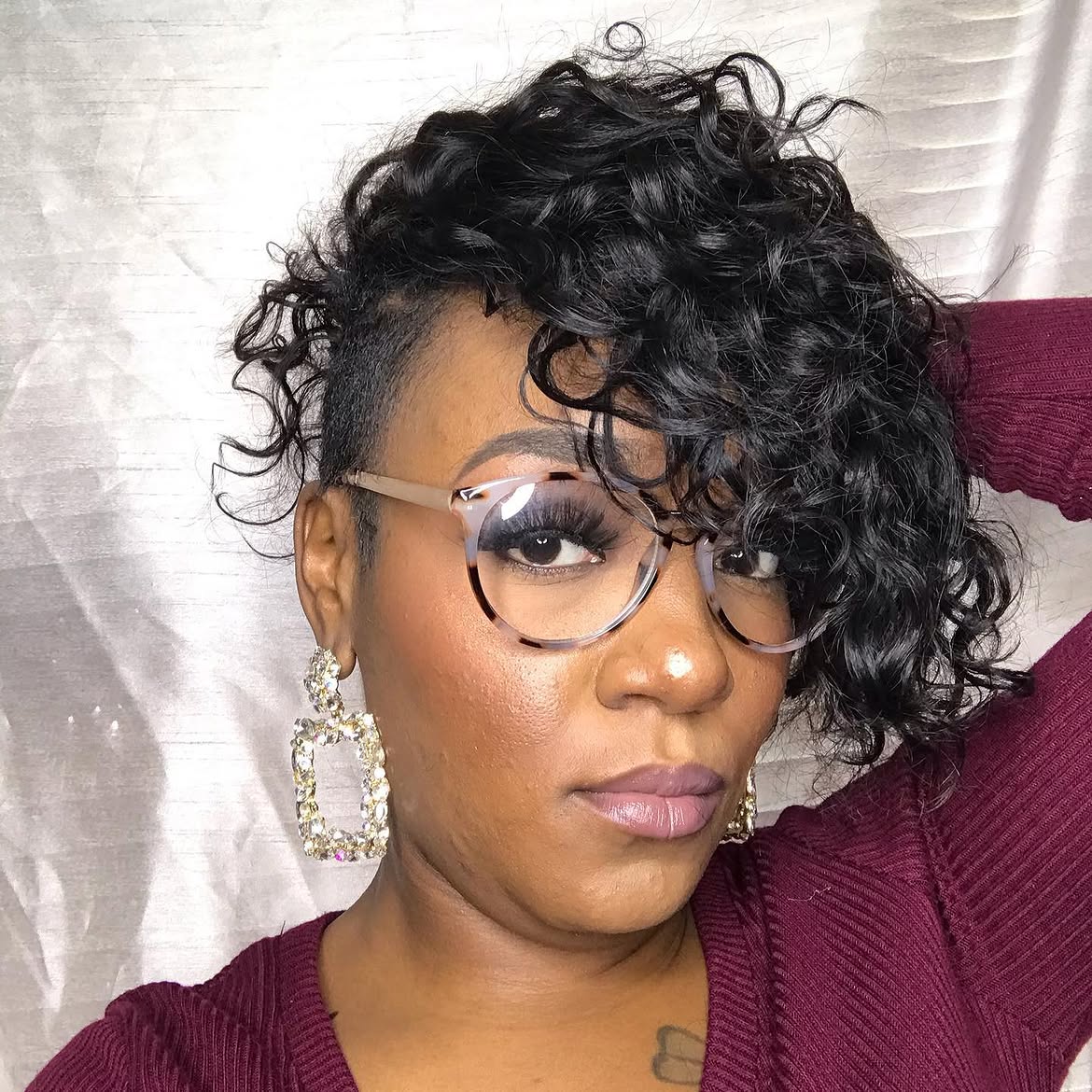 Asymmetrical Curly Undercut With Defined Coils