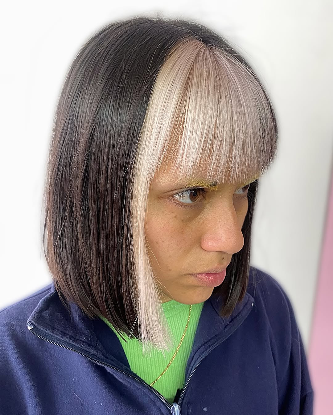 Blunt Bob Skunk Stripe Platinum Blonde Bangs