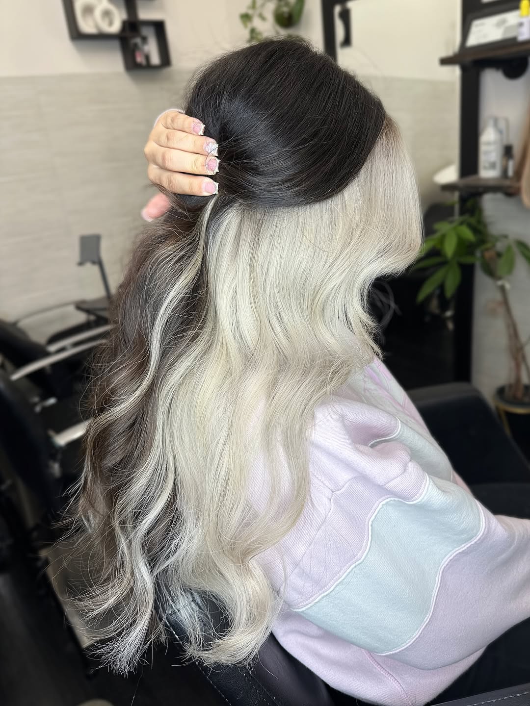Bold Peekaboo Dark Brown And Platinum Blonde Waves