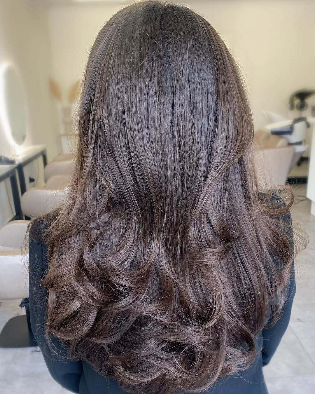 Bouncy Voluminous Layers For Long Brunette Hair