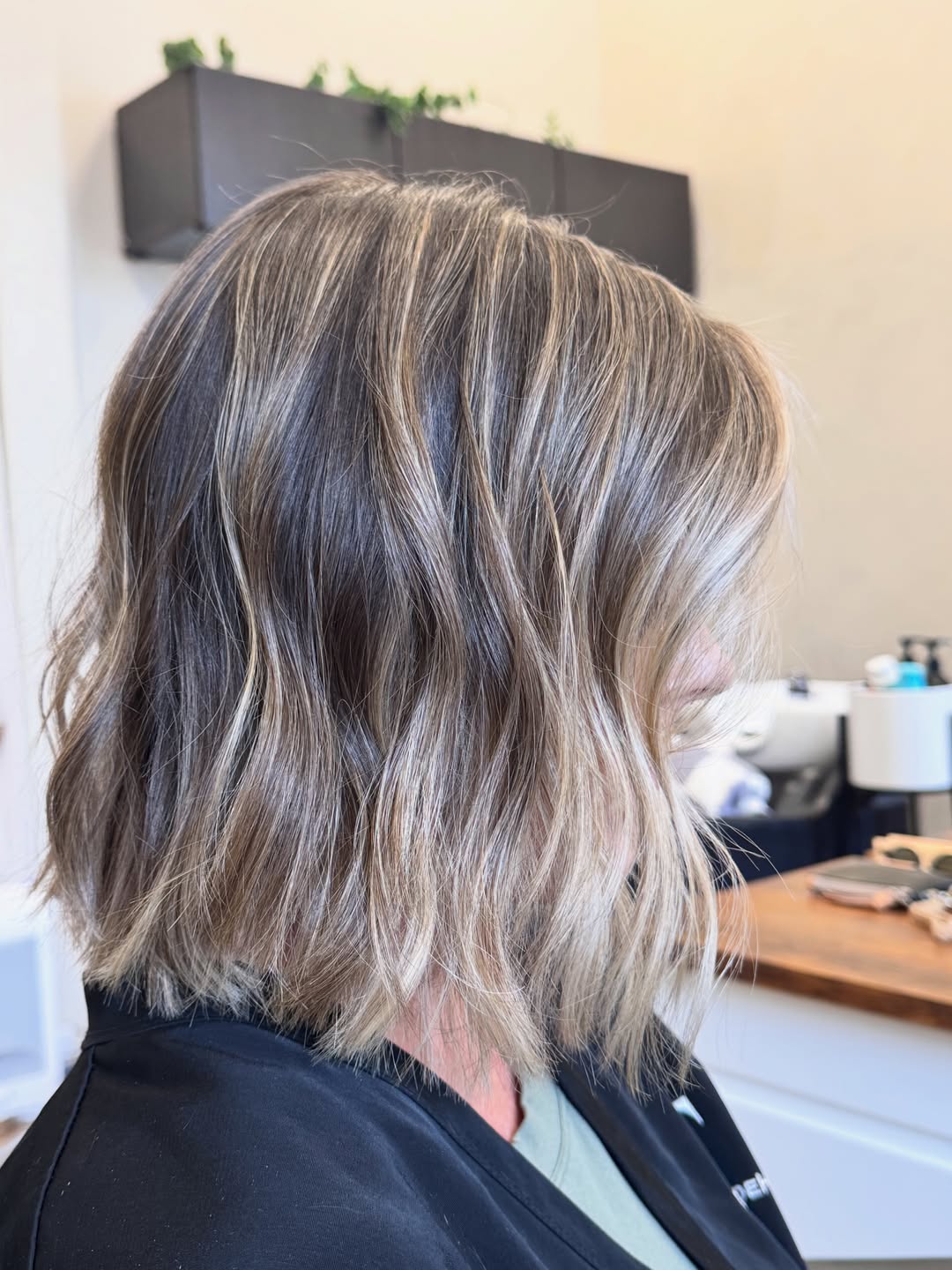 Choppy Wavy Lob With Ash Blonde Highlights