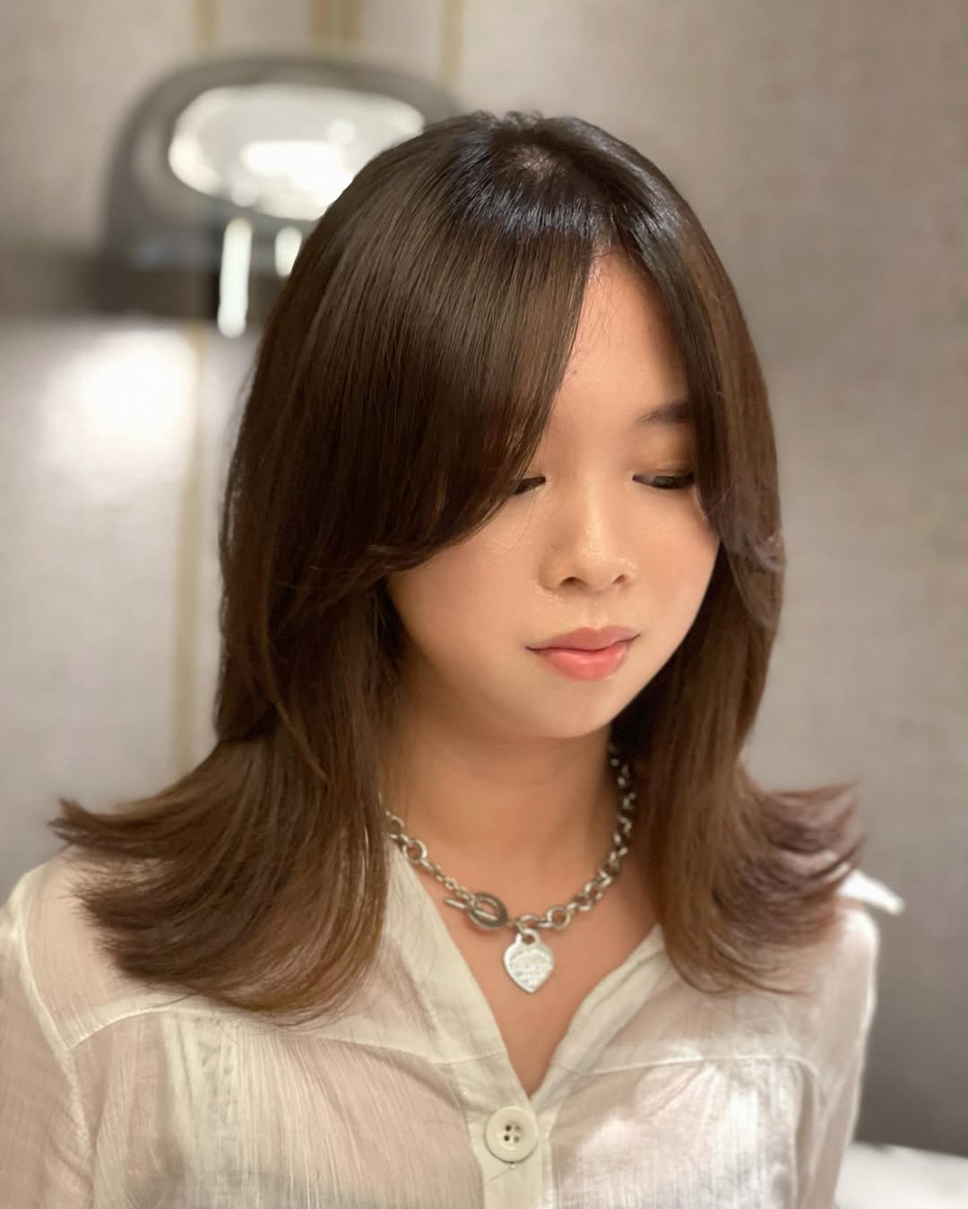 Collarbone Brunette Layers Wavy Curtain Bangs