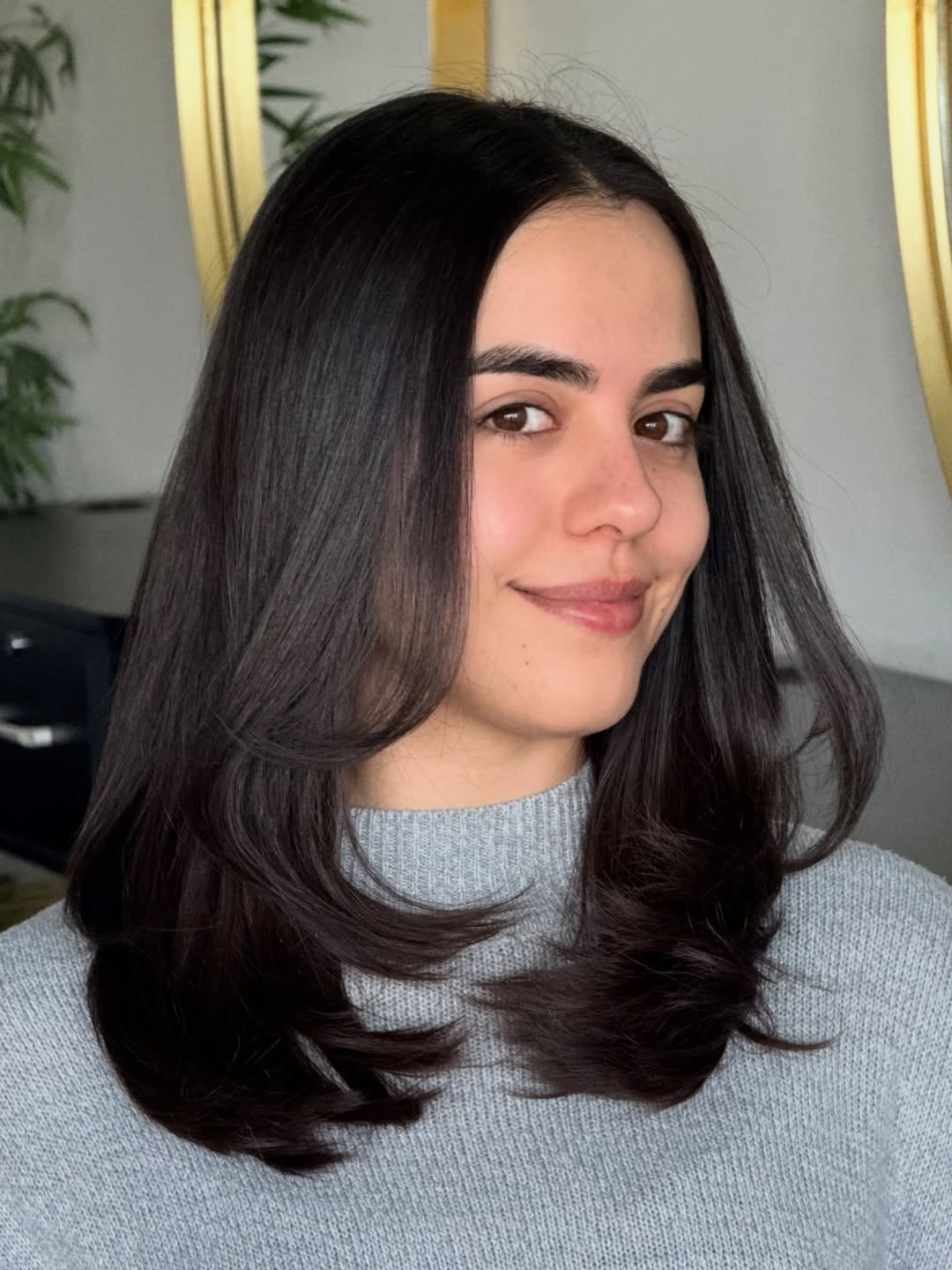 Fluffy Layers On Glossy Dark Espresso Hair