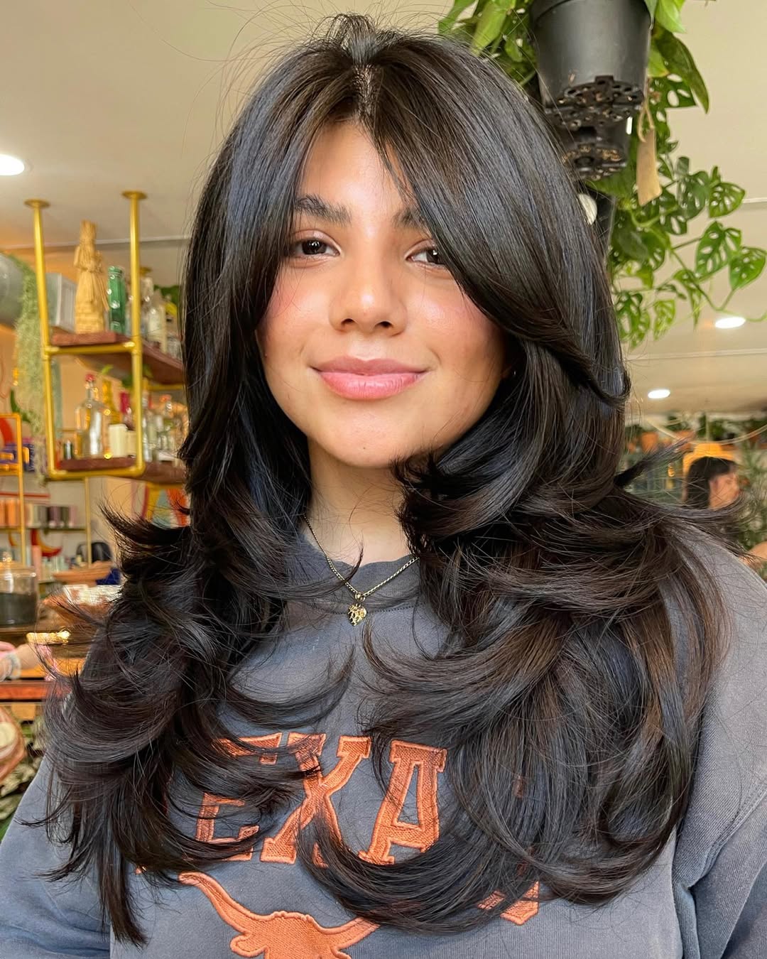 Glamorous Wavy Shag With Face Framing Layers