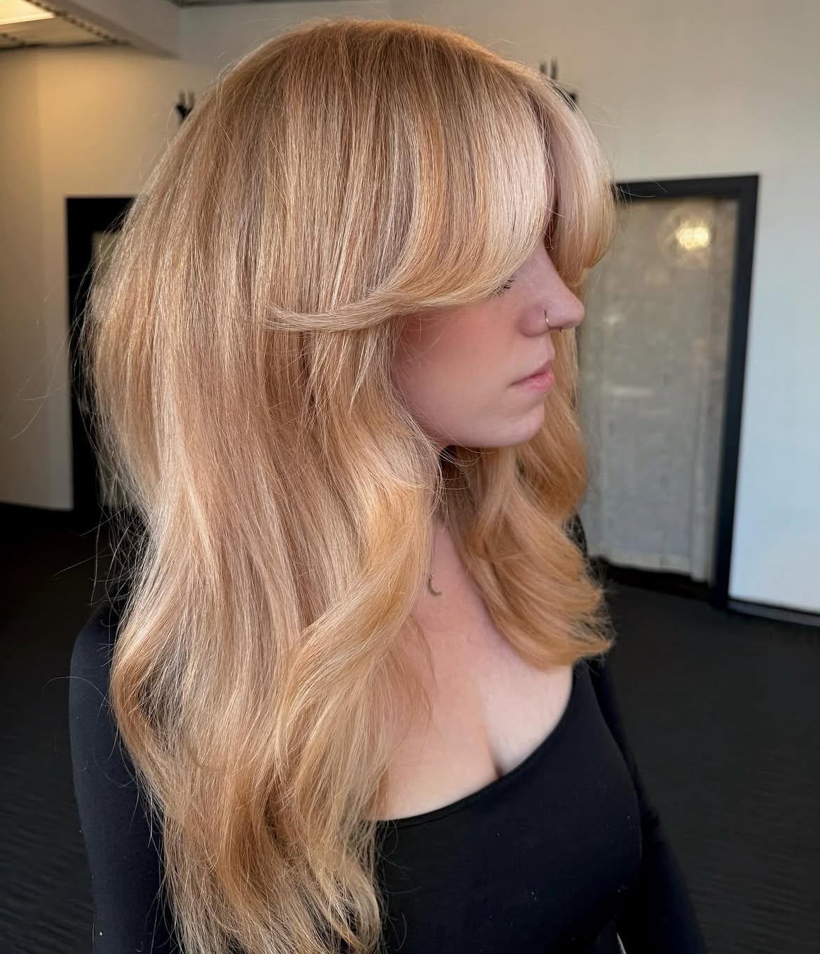 Honey Blonde Balayage With Face-Framing Layers