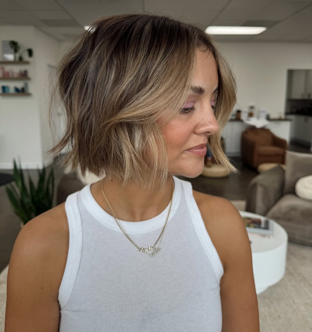 Textured Chin-Length Bob With Lived-In Brunette Balayage