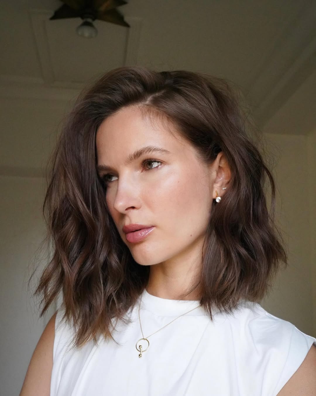 Undone Waves On Natural Brown Lob