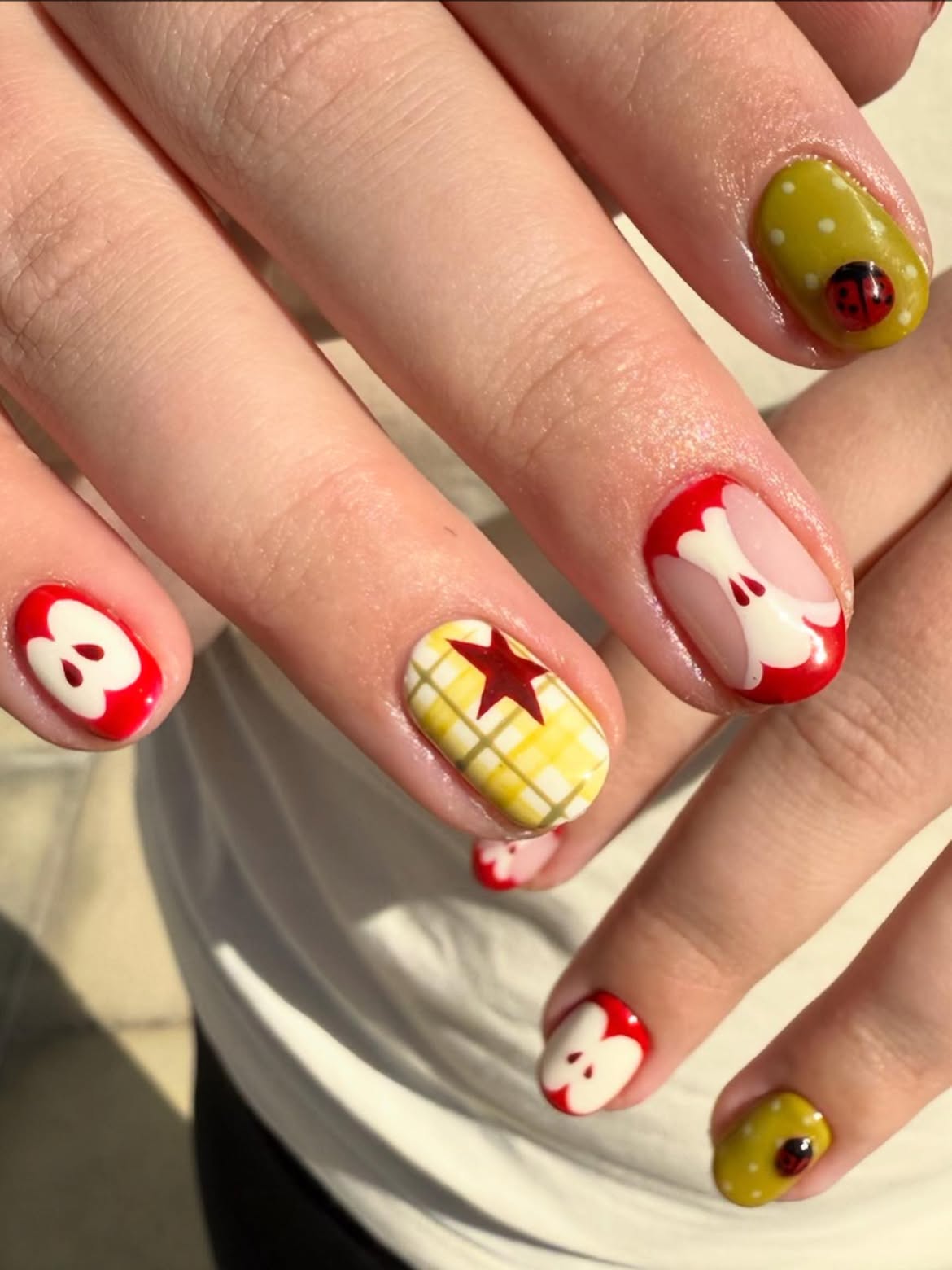 Back To School Apple & Ladybug Nail Art