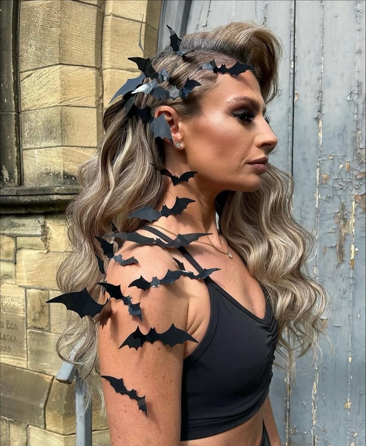 Bat-Adorned Waves For A Spooky Halloween Look