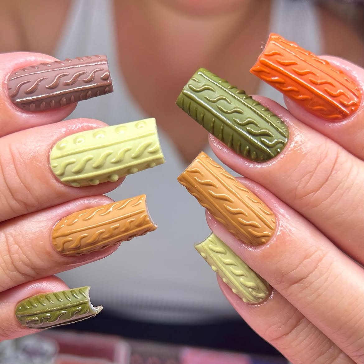 Cozy Cable Knit Textured Fall Sweater Nails