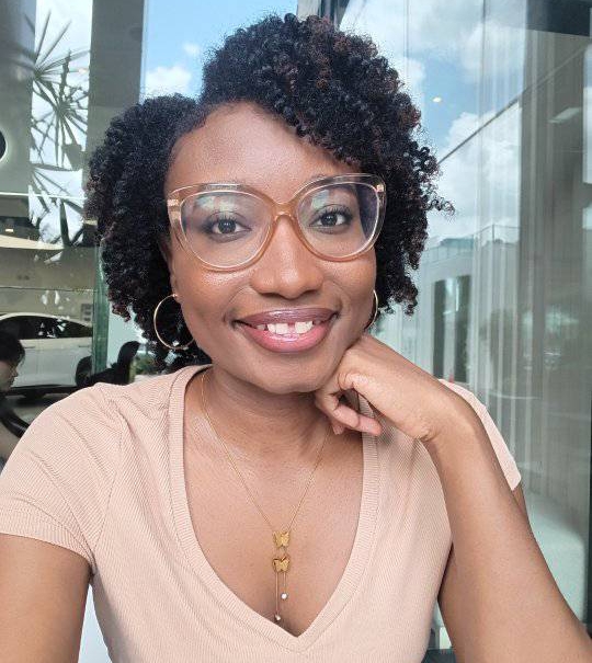 Defined Coils With Side Swept Charm