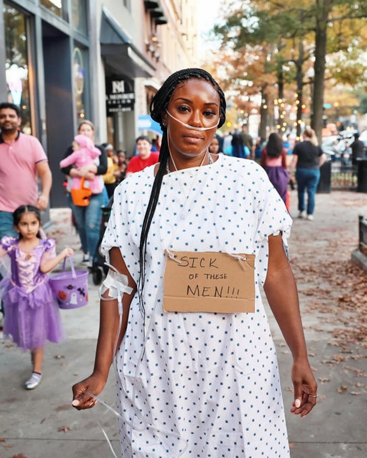Funny Halloween Costume: 