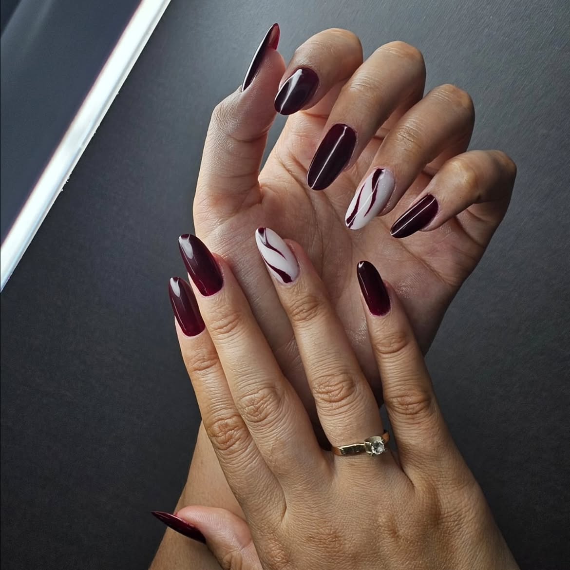 Glossy Burgundy and White Swirl Coffin Nails