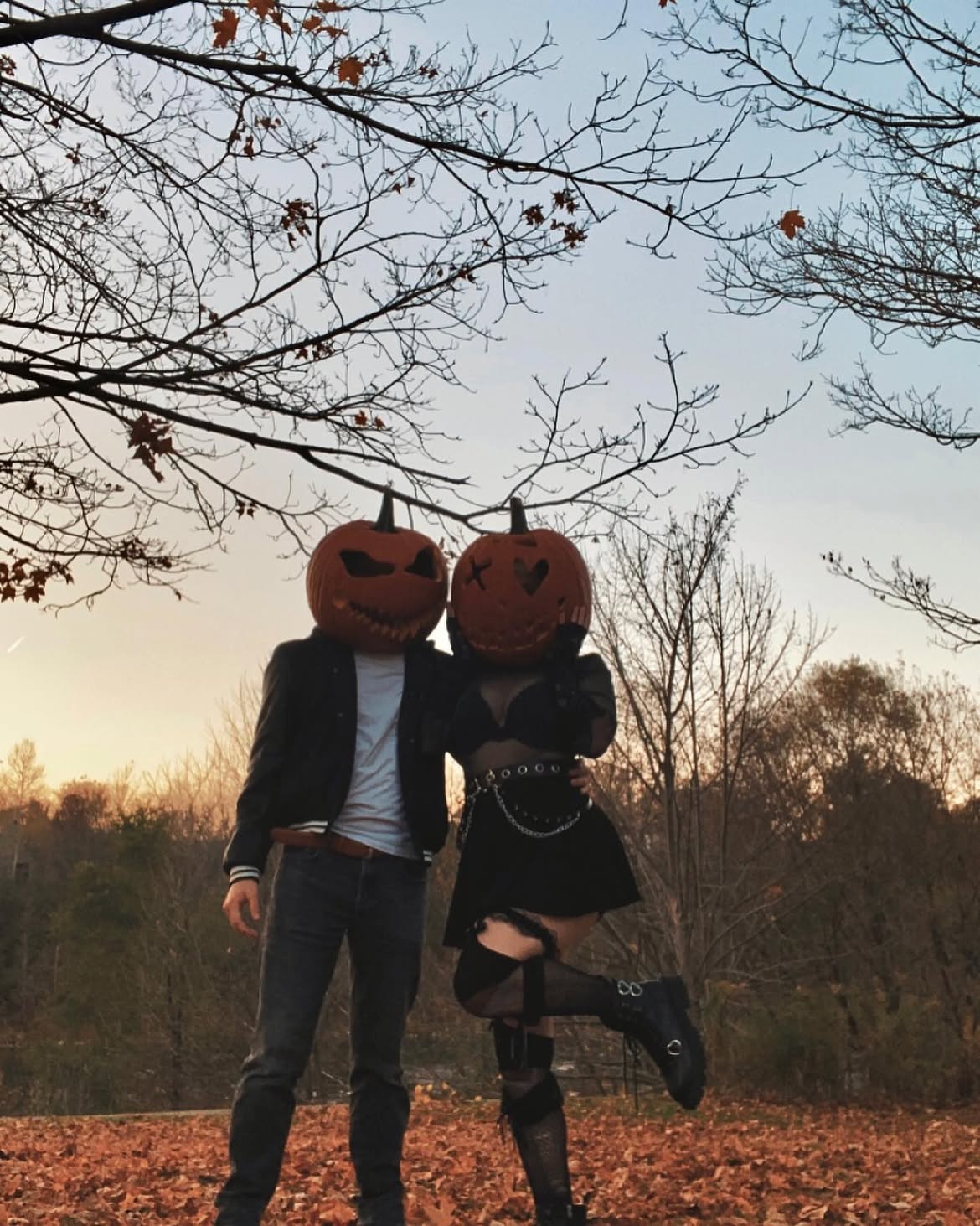 Jack-o'-lantern Couple Halloween Costume