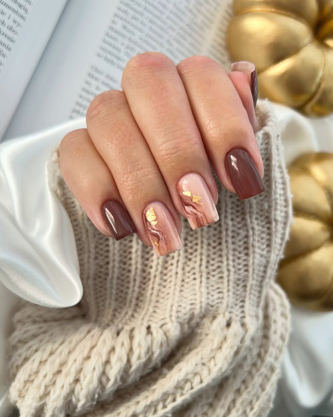 Marble and Chocolate Autumn Square Nails