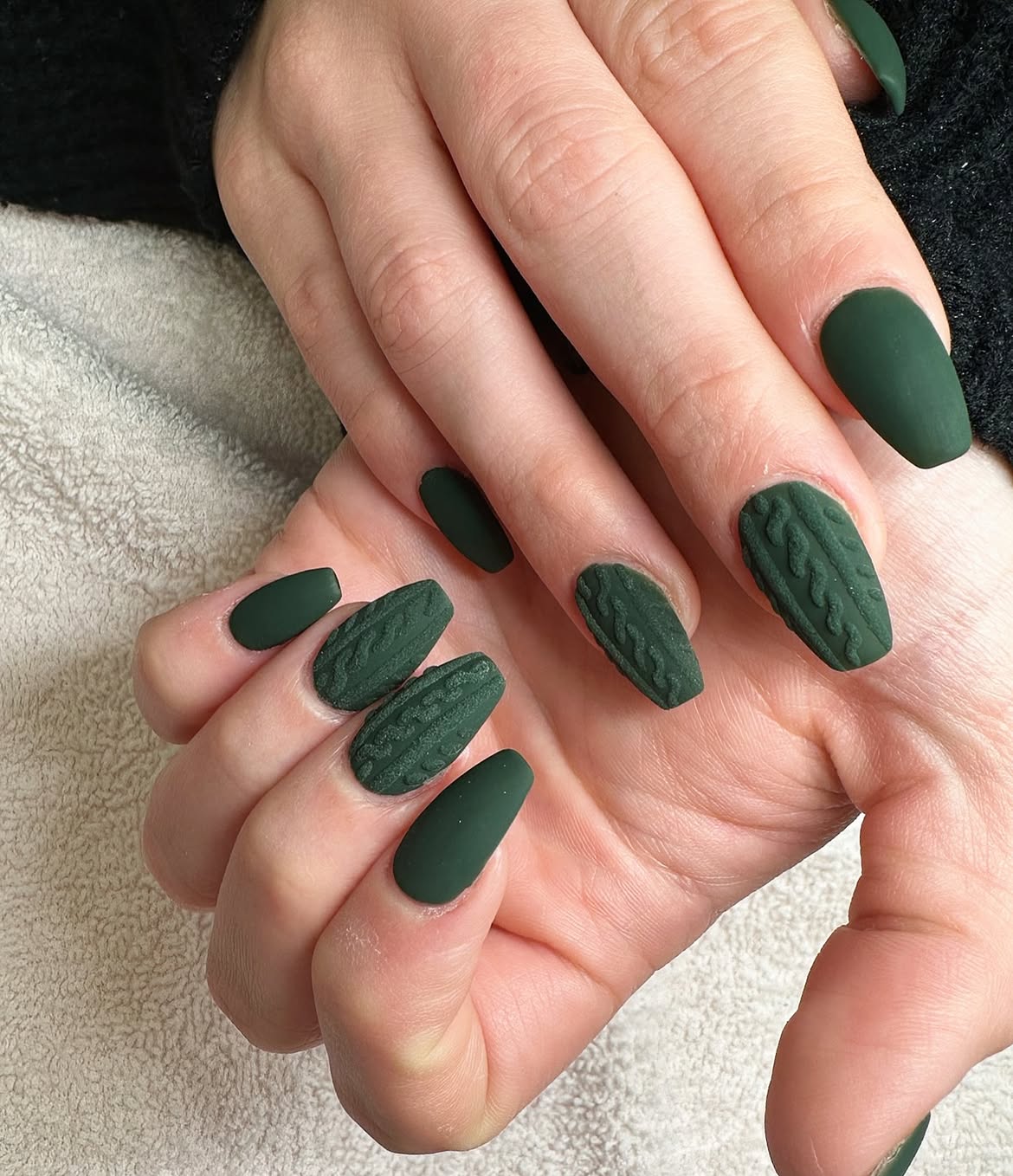 Matte Forest Green Cable Knit Coffin Nails