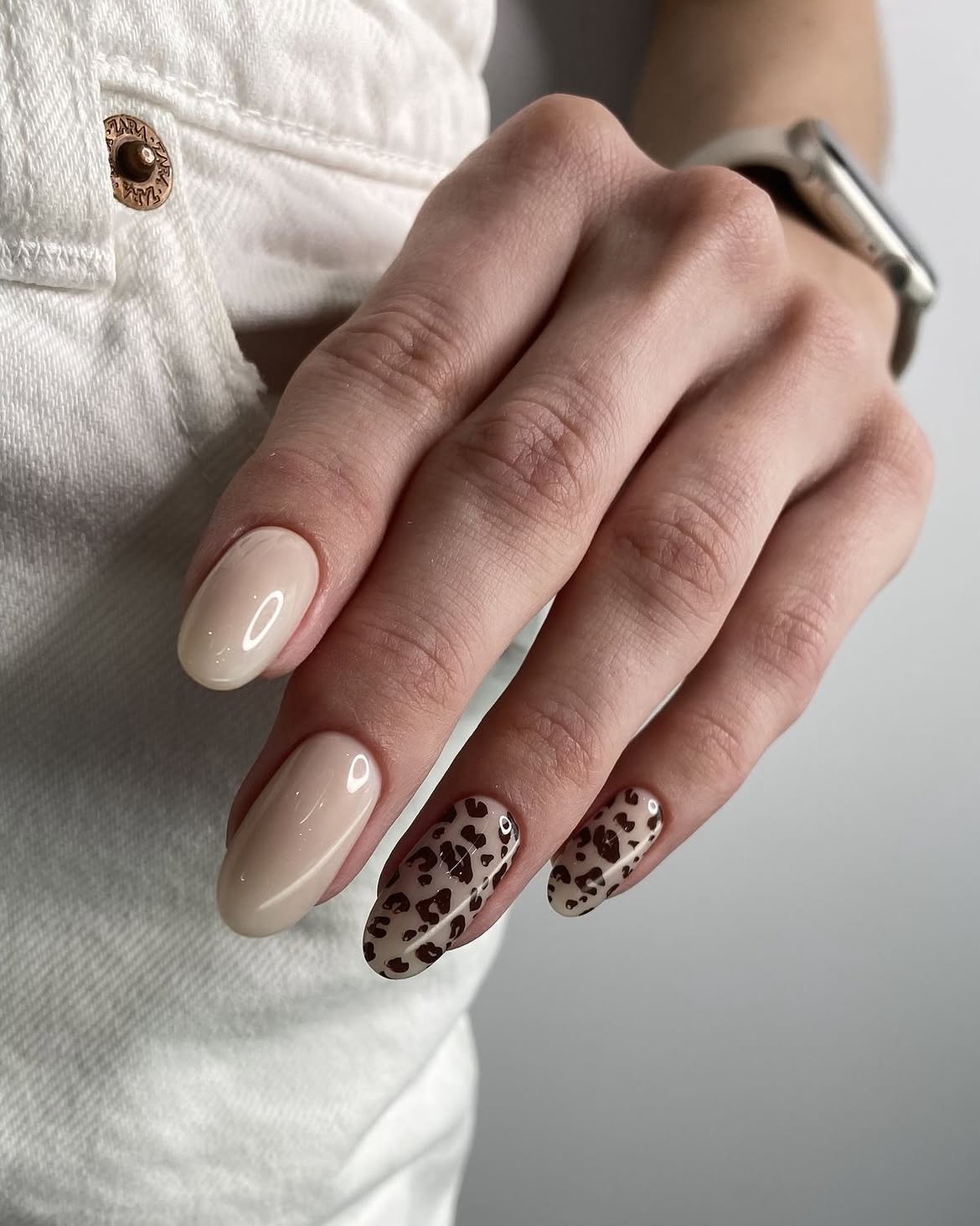 Neutral Leopard Print Almond Nails