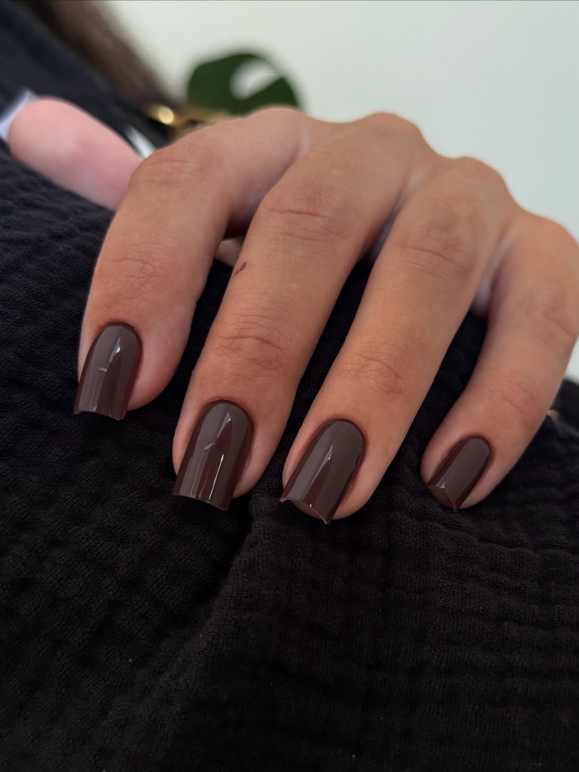Rich Espresso High Gloss Medium Square Nails