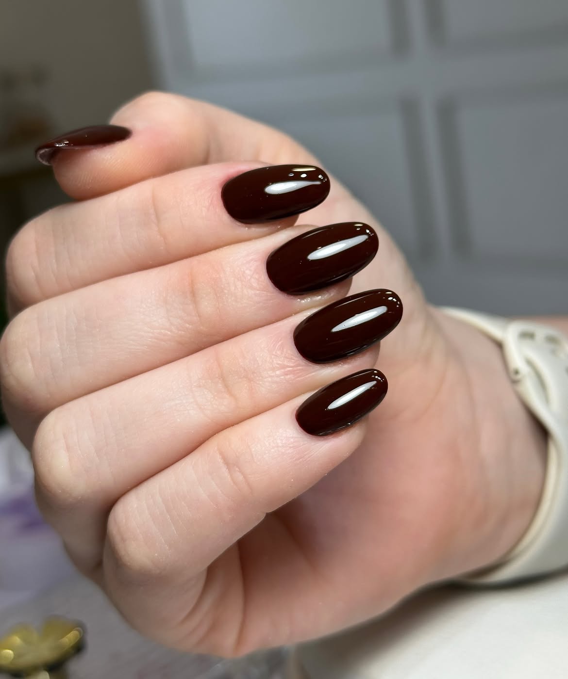 Rich Espresso Oval Glossy Nails