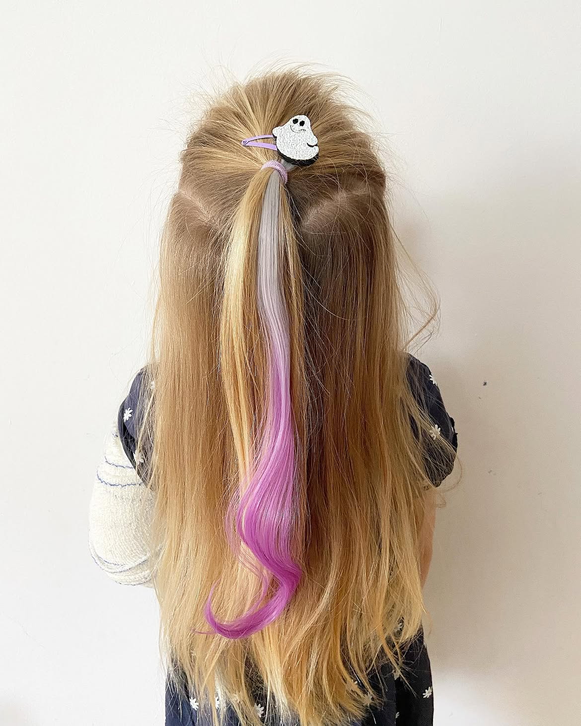 Spooky Ghost Clip With Purple Streaks