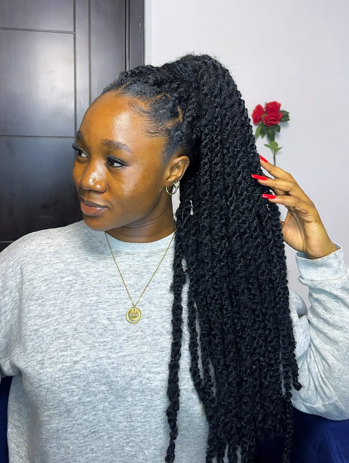 Voluminous High Ponytail With Definition